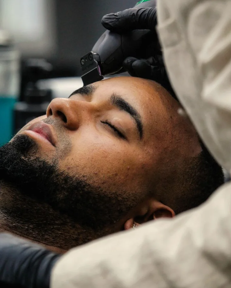 Taille de barbe chez Gentleman Coiffure